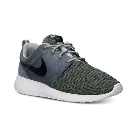 Roshe running shoes for men